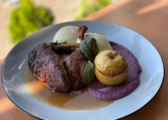 Lechicka מלון 3*